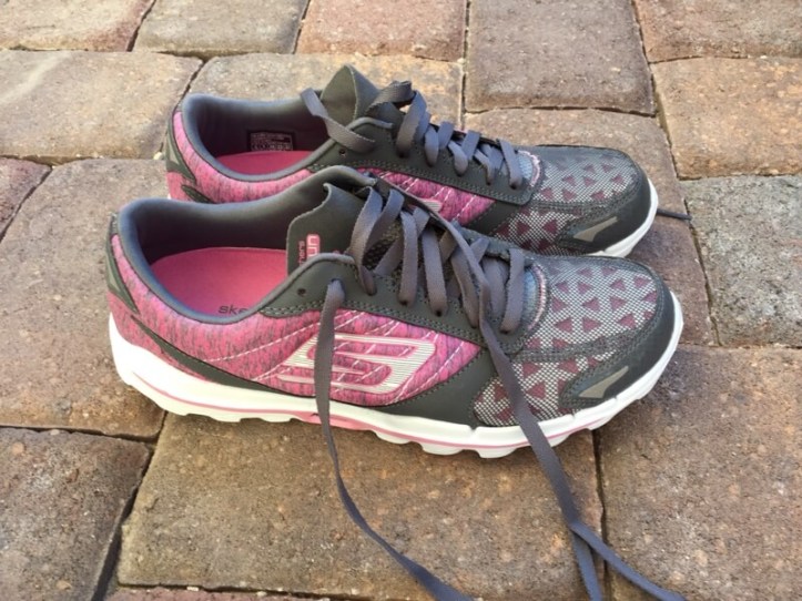 breast cancer awareness shoes