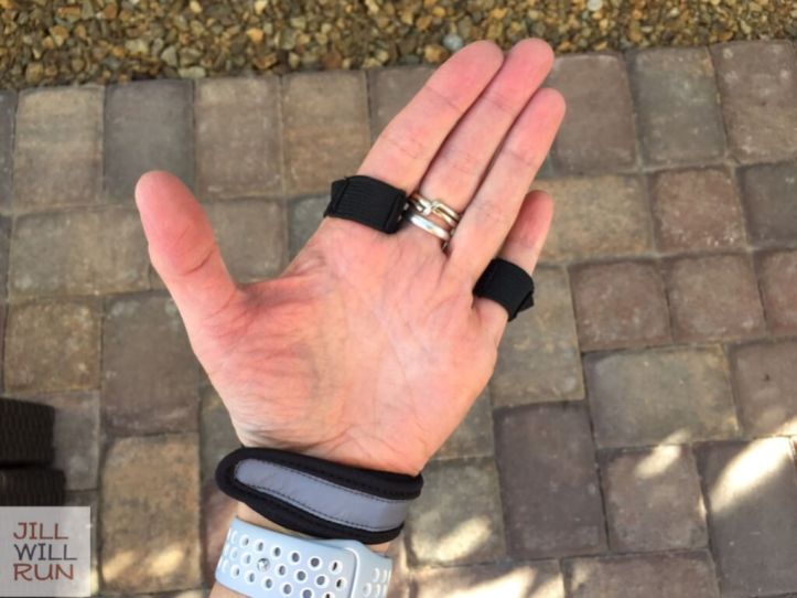 RunLites Sling II on female hand