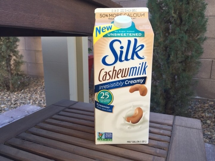Silk Unsweetened Cashewmilk