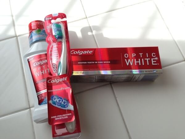 Colgate Optic White line