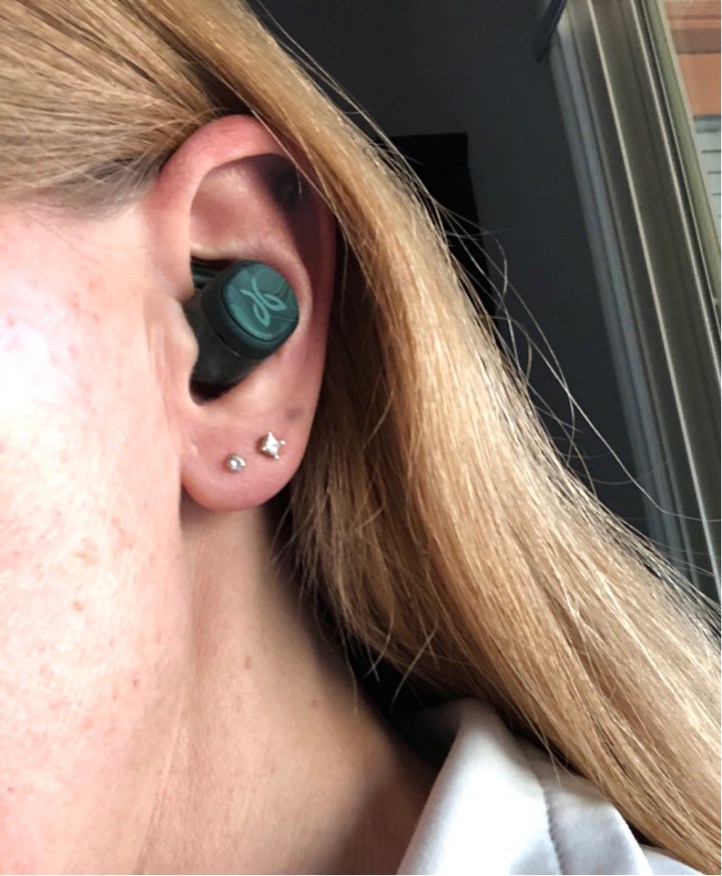 Jaybird Vista Planetary Green in ear