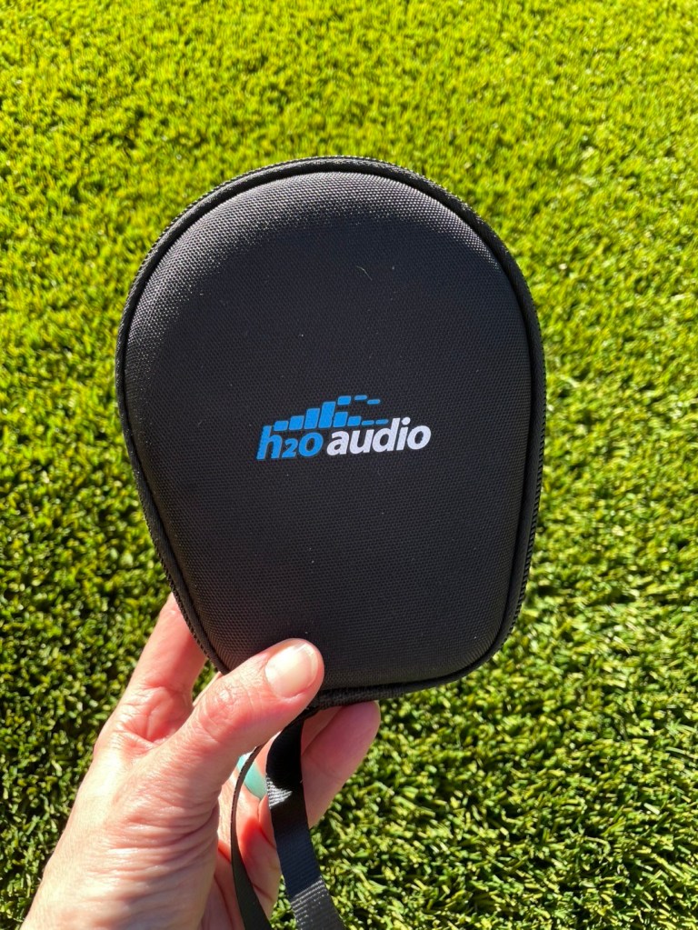 H20audio Tri2 Headphones case